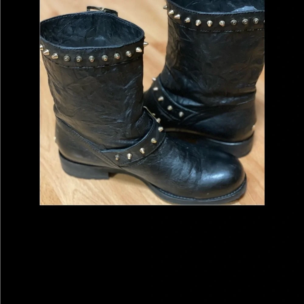 Jimmy Choo Boots - Image Too Blurry/Unclear - Picture 3 of 12